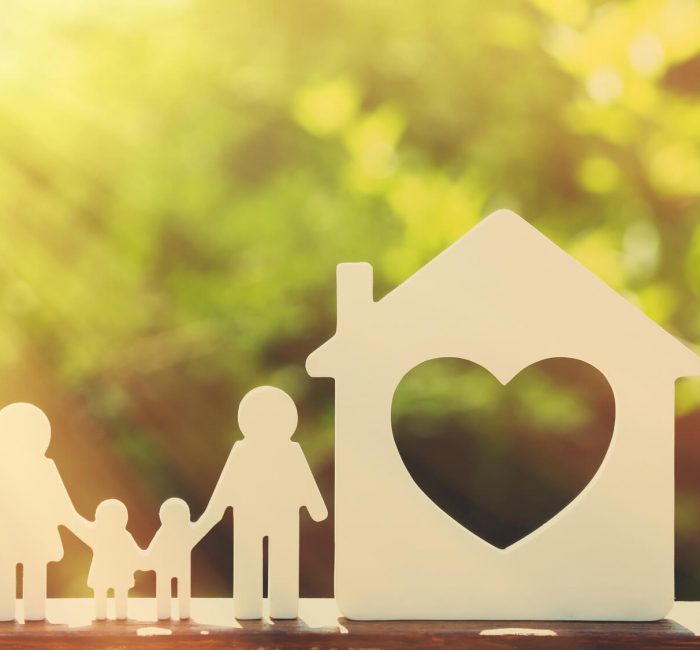 Family Cutout Heart Fotolia 101077810